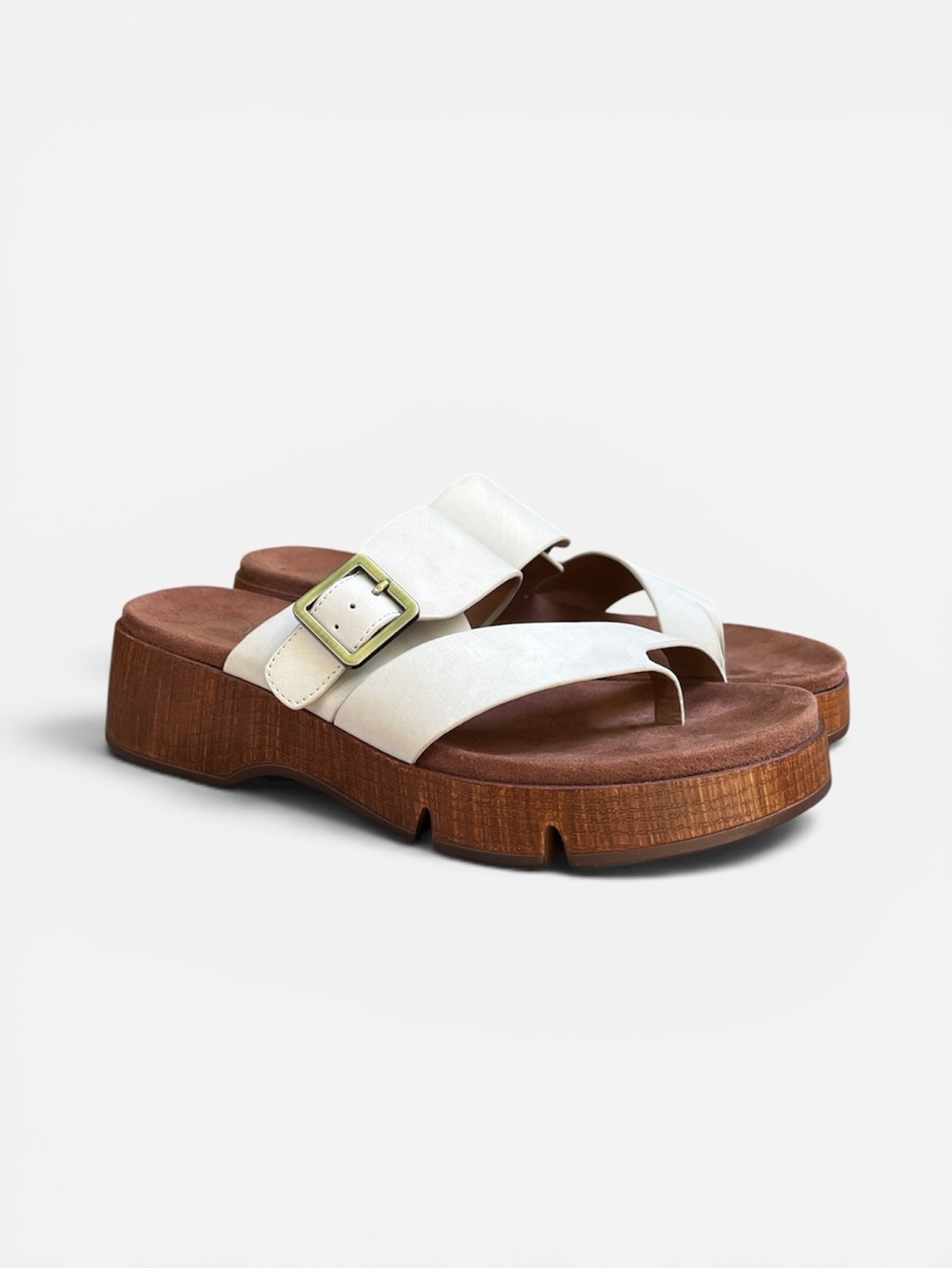 White Mountain Leftover Platform Sandal in Off-White Women’s Size 8